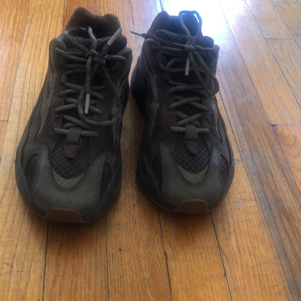 Yeezys Geode